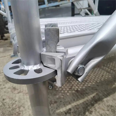 Multidirectional 3M High Wedge Lock Galvanized Steel All Round Ring System Scaffolding